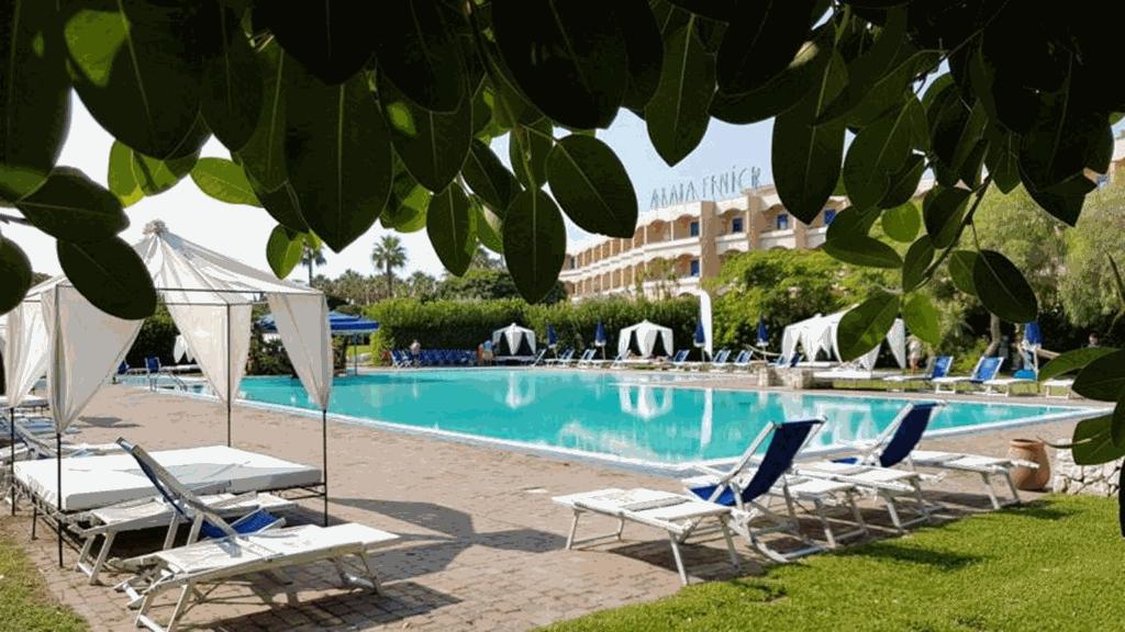 Araba Fenice Village Torre dell'Orso Exterior foto